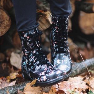 Alegria Ari Sweetie Pie Boots